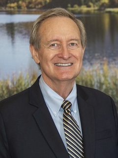 M. Crapo
